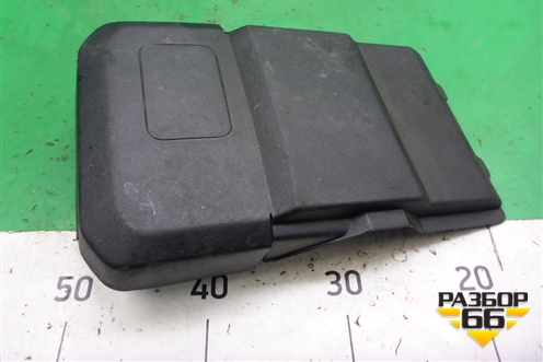 Крышка аккумулятора (3M5110A659CA) для Ford Focus 2 с 2008-2011г