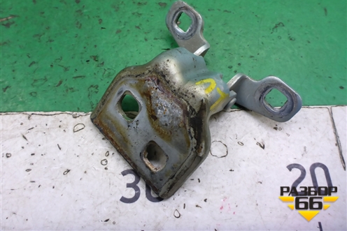 Петля двери передней левой верхняя для Renault Logan с 2004-2015г