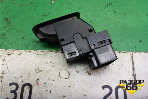 Кнопка стеклоподъёмника (6RU959855A) для Volkswagen Polo (седан) с 2010г