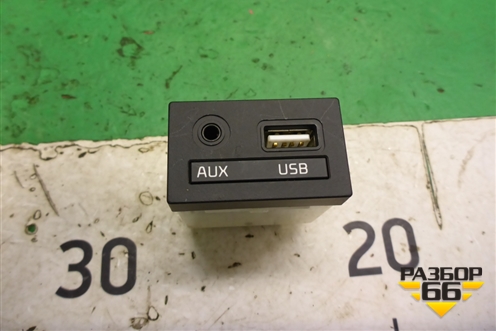 Разъём (AUX, USB) для Hyundai Solaris с 2010-2016г (Солярис)