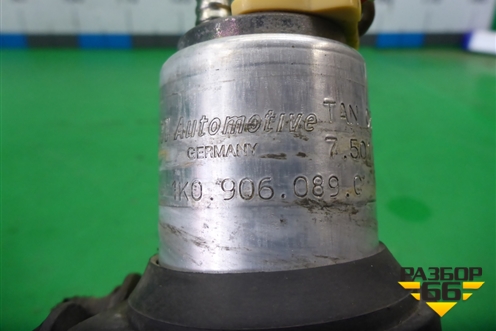Моторчик топливного насоса (1K0906089C) для Volkswagen Touareg c 2002-2010г