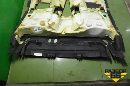 Покрытие напольное (A1646803441) для Mercedes Benz ML-Klass W164 c 2005-2011г