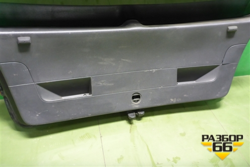 Дверь багажника со стеклом для Volkswagen Golf V с 2003-2009г