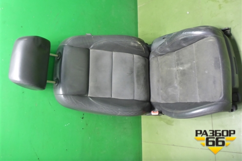 Сиденья комплект (AIR BAG электро регулировка обогрев) для Volkswagen Golf V с 2003-2009г