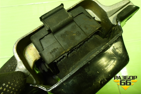 Опора КПП (АКПП) для Volkswagen Golf V с 2003-2009г