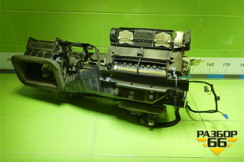 Корпус отопителя (1K1820308B) для Volkswagen Golf V с 2003-2009г