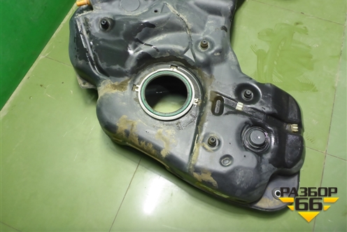 Бак топливный (A1644710501) для Mercedes Benz ML-Klass W164 c 2005-2011г