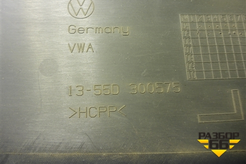 Обшивка стойки центральная нижняя левая для Volkswagen Golf V с 2003-2009г