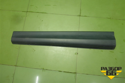 Накладка двери передней левой (KD5351RB1) для Mazda CX 5 с 2012-2016г