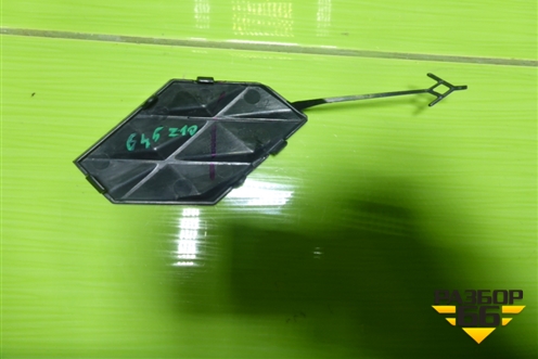 Заглушка в передний бампер (8890344142) для Geely Coolray с 2019-2025г
