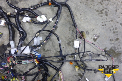 Проводка салонная для Mazda Mazda 3 (BK) с 2003-2009г 