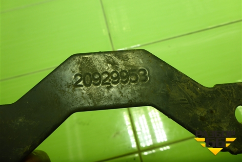 Кронштейн шумоизоляции (20929953) для Volvo  TRUCK FM с 2001-2013г