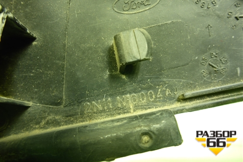 Накладка переднего крыла левого (уголок) (2N11N16004A) для Ford Fusion с 2002г