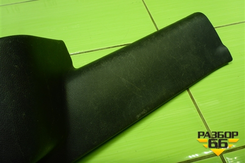 Накладка порога внутренняя заднего правого (C23568730) для Mazda Mazda 5 с 2005-2010г
