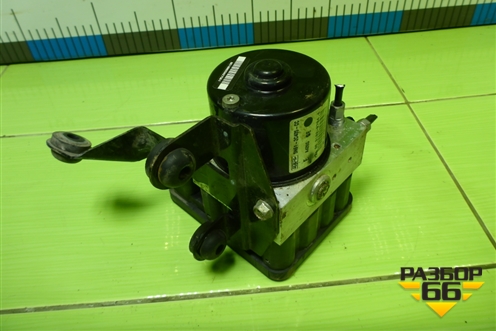 Блок ABS (5N612C405CC) для Mazda Mazda 5 с 2005-2010г
