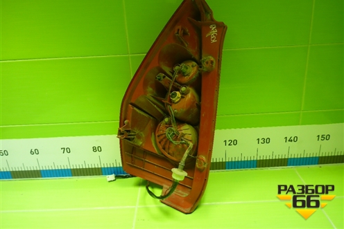 Фонарь задний правый (до 2007г) (C23551150) для Mazda Mazda 5 с 2005-2010г