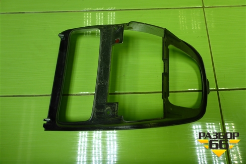Накладка внутренняя (на консоль) (9651943877) для Peugeot 307 с 2001-2007г