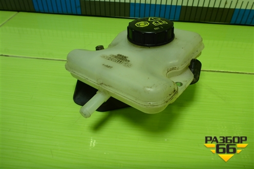 Бачок тормозной (С23643550) для Mazda Mazda 5 с 2005-2010г