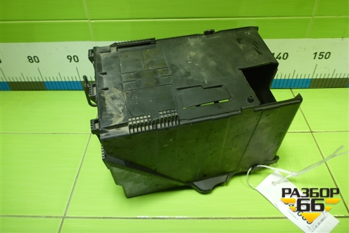 Ящик под аккумулятор (9687472580) для Peugeot 408 с 2012г