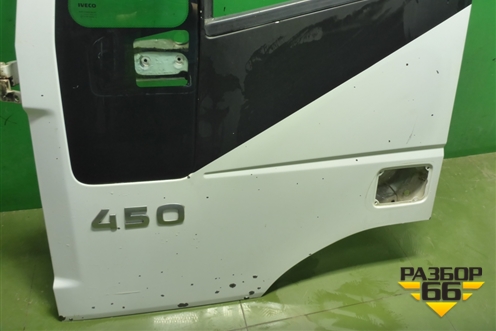 Дверь левая (504232504) для Iveco  Stralis с 2007г