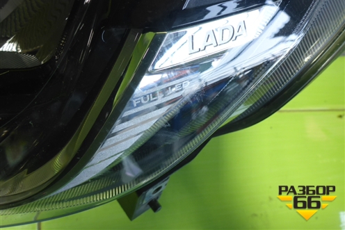 Фара левая (после 2022г Led с блоком) (8450040001) для VAZ Vesta/Веста с 2015г