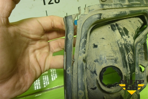 Фара противотуманная правая (до 2015г) (922024X000) для Kia Rio с 2011-2016г