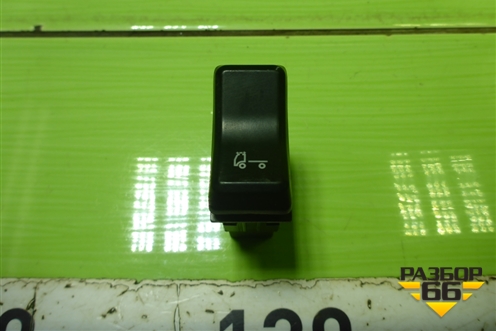 Кнопка люка (812W255036103) для Sitrak  C7H