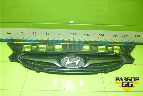 Решетка радиатора (863511R000) для Hyundai Solaris с 2010-2016г