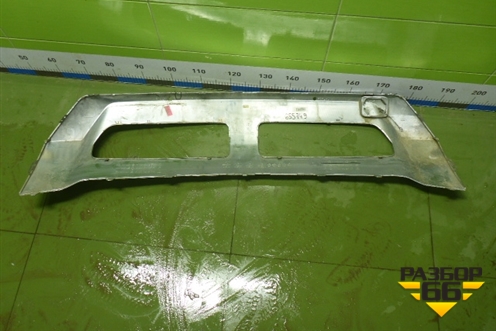 Накладка переднего бампера (A1668857925) для Mercedes Benz ML-Klass W166 c 2011г