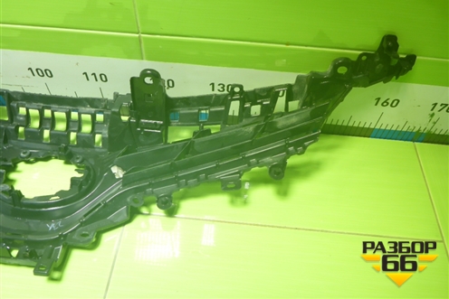 Решетка радиатора (5310133540) для Toyota Camry V70 с 2017г