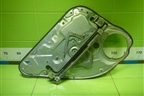 Стеклоподъёмник механический задний правый (7M51A24994BC) для Ford Focus 2 с 2008-2011г (Фокус)