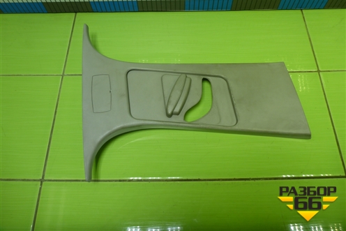 Обшивка стойки центральная верхняя правая (4M51A24582AMW) для Ford Focus 2 с 2008-2011г (Фокус)