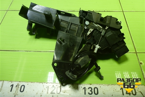 Замок двери передней правой (3M5AR21812AM) для Ford Focus 2 с 2008-2011г (Фокус)