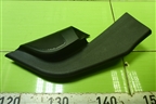 Накладка двери передней правой уголок (4M51A23408AJ3YYW) для Ford Focus 2 с 2008-2011г (Фокус)