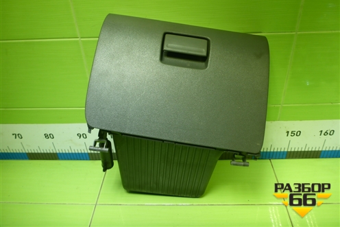 Бардачок (4M51A06044) для Ford Focus 2 с 2008-2011г (Фокус)