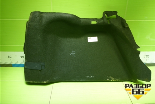 Обшивка багажника правая (хетчбэк) (4M51A31148CA3YYW) для Ford Focus 2 с 2008-2011г (Фокус)