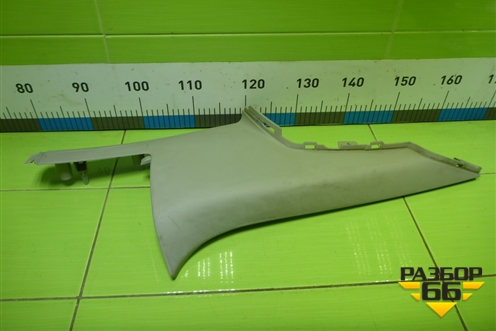 Обшивка стойки задняя верхняя левая (хетчбэк) (4M51A280C47AHW) для Ford Focus 2 с 2008-2011г (Фокус)