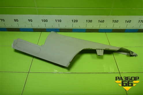Обшивка стойки задняя верхняя правая (хетчбэк) (4M51A280C46AHW) для Ford Focus 2 с 2008-2011г (Фокус)