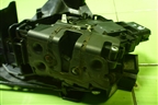 Замок двери передней левой (3M5AR21813ET) для Ford Focus 2 с 2008-2011г (Фокус)