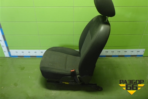 Сиденья комплект (хетчбэк) для Ford Focus 2 с 2008-2011г (Фокус)