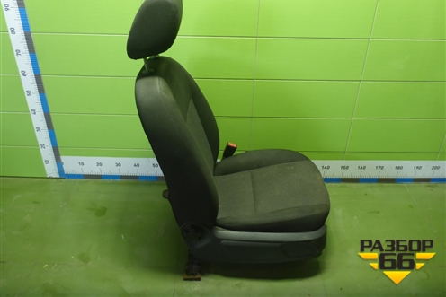 Сиденья комплект (хетчбэк) для Ford Focus 2 с 2008-2011г (Фокус)