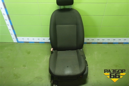 Сиденья комплект (хетчбэк) для Ford Focus 2 с 2008-2011г (Фокус)