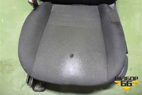 Сиденья комплект (хетчбэк) для Ford Focus 2 с 2008-2011г (Фокус)