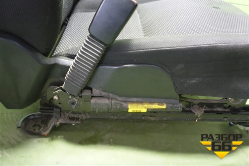 Сиденья комплект (хетчбэк) для Ford Focus 2 с 2008-2011г (Фокус)