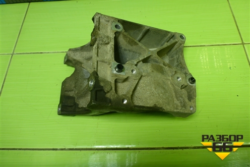 Кронштейн компрессора кондиционера  (1.6л SHDA) (4M5Q19D624CD) для Ford Focus 2 с 2008-2011г (Фокус)