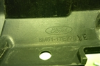 Кронштейн переднего бампера центральный (8M5117E778AE) для Ford Focus 2 с 2008-2011г (Фокус)