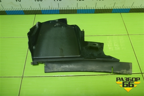 Дефлектор радиатора правый (7M518310BC) для Ford Focus 2 с 2008-2011г (Фокус)
