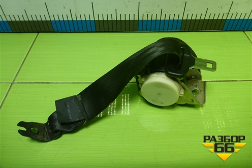 Ремень безопасности задний правый (4M51A611B68CC) для Ford Focus 2 с 2008-2011г (Фокус)