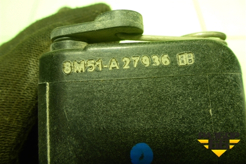 Лючок бензобака (8M51A27936BB) для Ford Focus 2 с 2008-2011г (Фокус)
