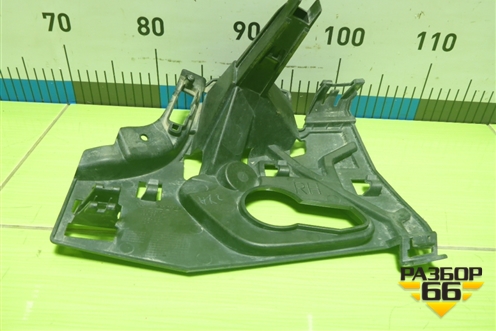 Кронштейн переднего бампера правый (31425174) для Volvo XC60 с 2017-2025г (ХС60)